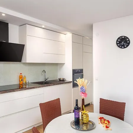 Apartman Oaza Omis